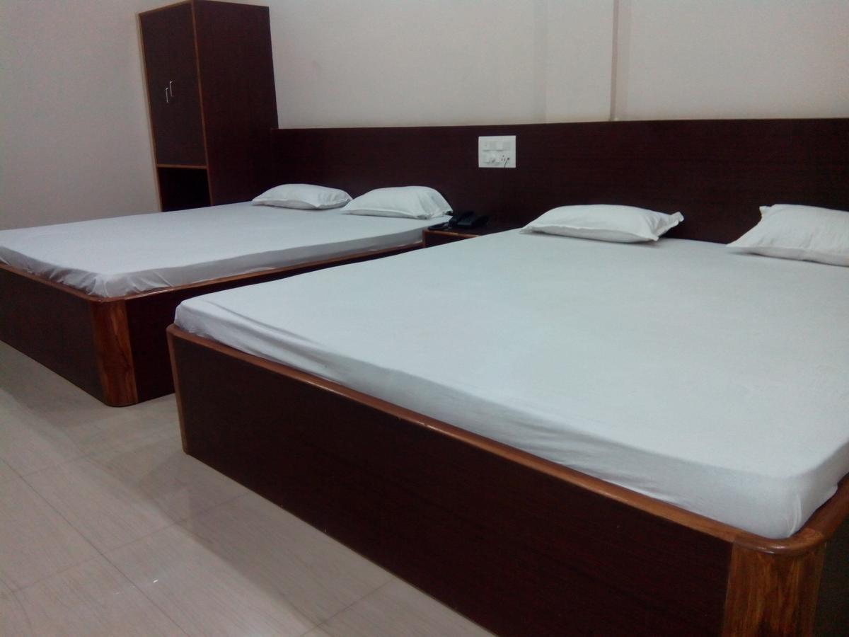 Hotel Bhammars Balangir 部屋 写真