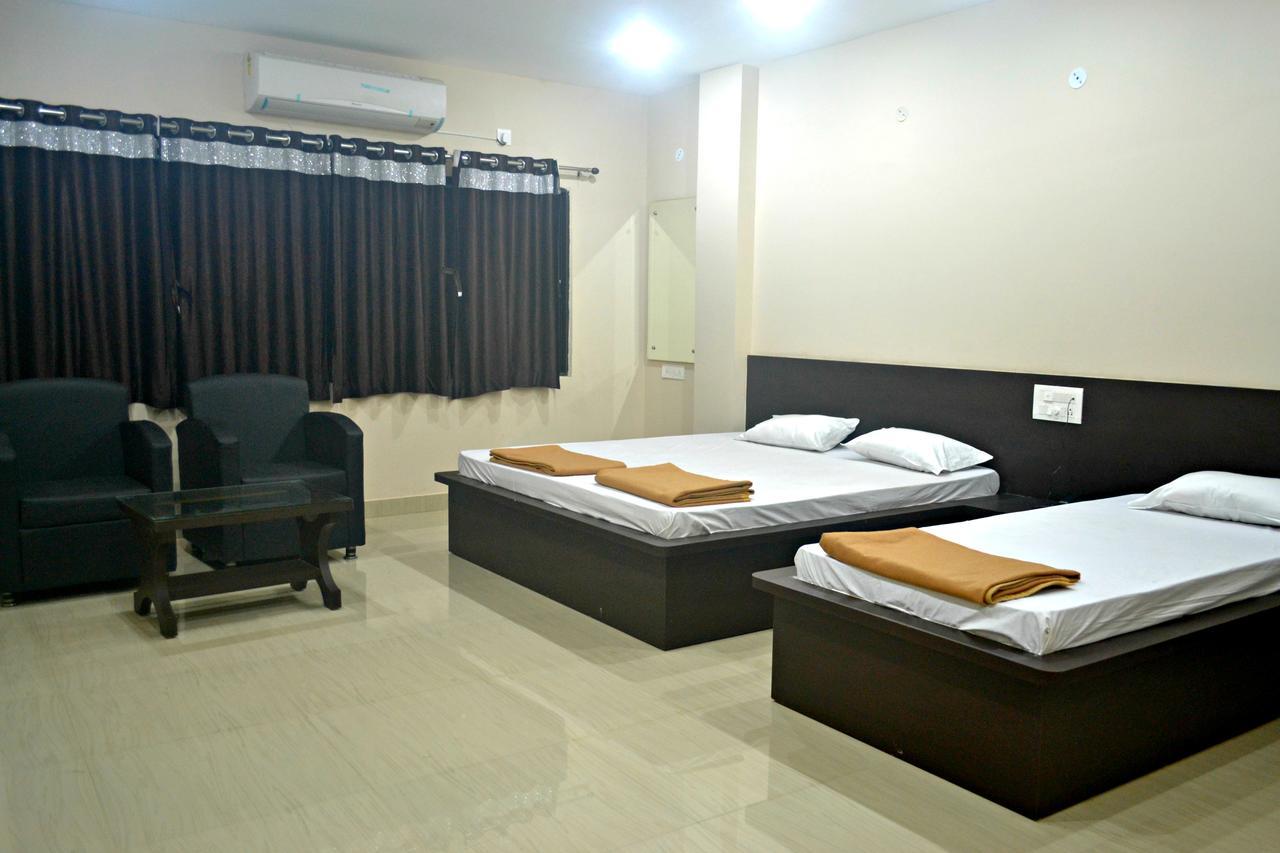Hotel Bhammars Balangir 部屋 写真