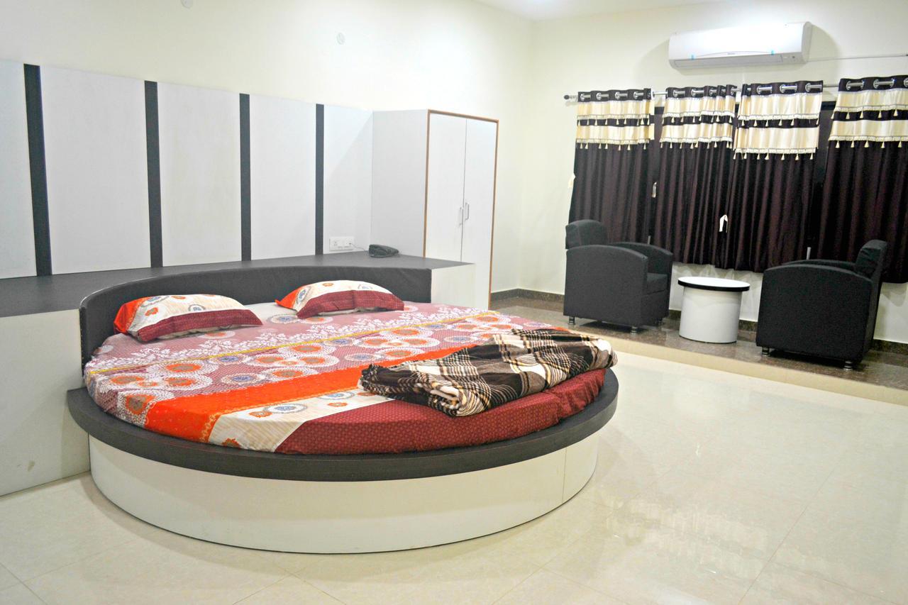 Hotel Bhammars Balangir 部屋 写真